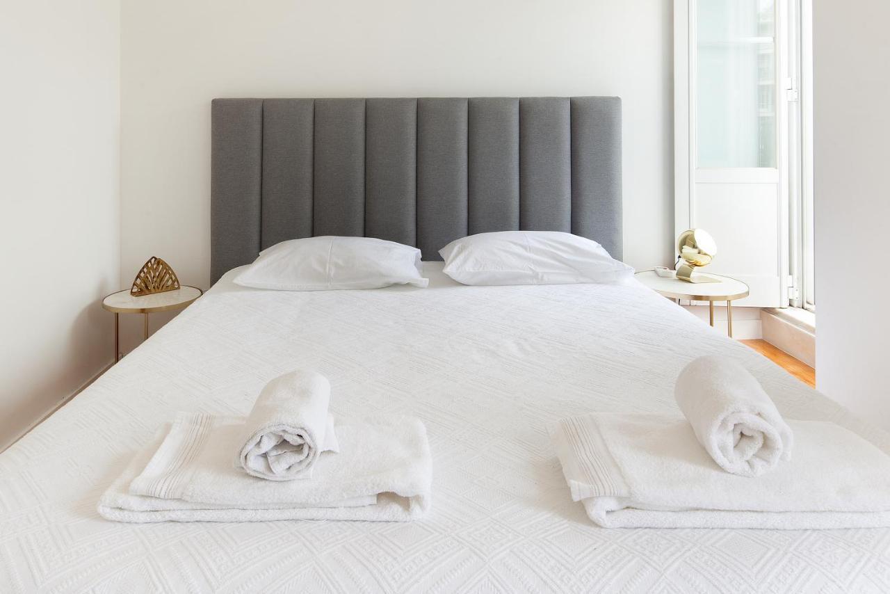 Room With Private Bathroom -Alcantara 리스본 외부 사진